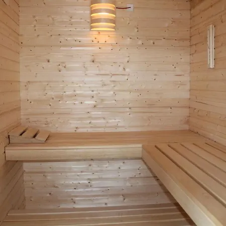 Hoimar - 400m From The Sea By Interhome